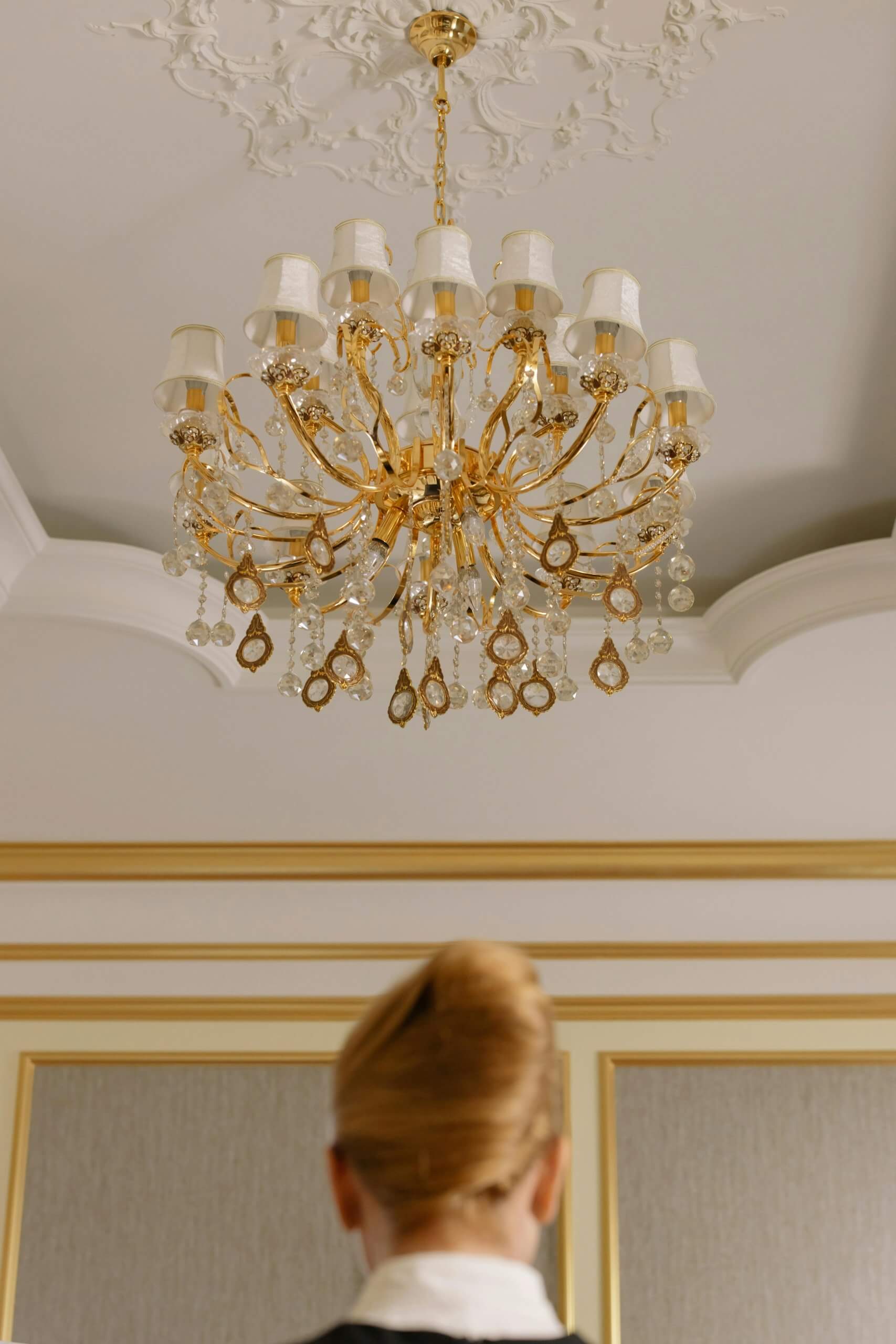 lustre luxueux d'hotel